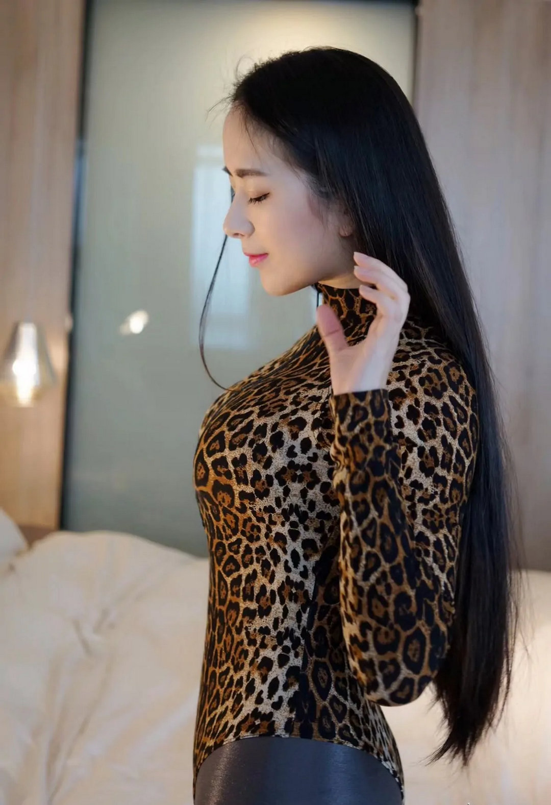 图片[4]-辣妈女神 – 朋友圈&VIP会员专属订阅系列套图（持续更新）[百度网盘/550M]-聚优物