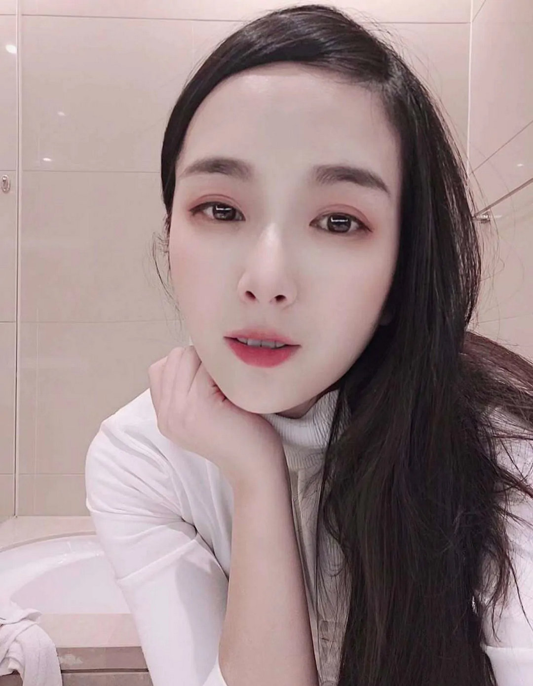 图片[5]-辣妈女神 – 朋友圈&VIP会员专属订阅系列套图（持续更新）[百度网盘/550M]-聚优物