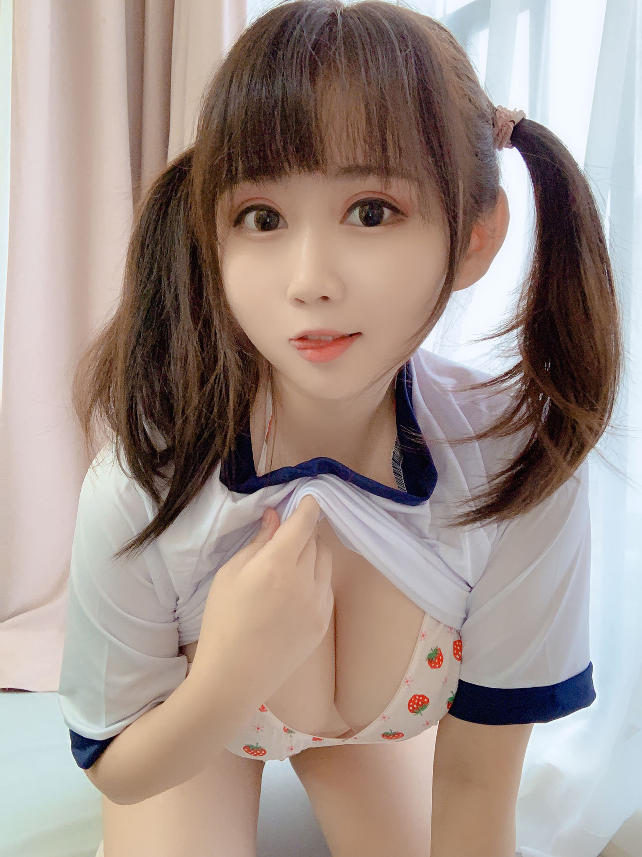 是依酱吖 – 作品合集77期+随包视频（持续更新）[百度网盘/13.67G]-聚优物