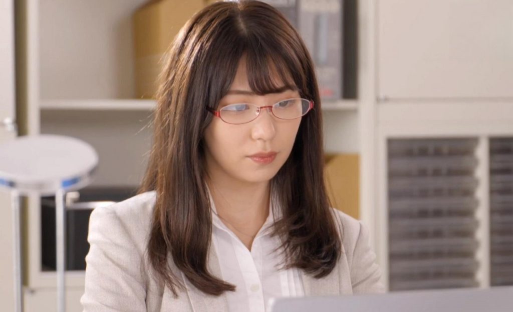 图片[1]-山岸逢花—烧气的女同事！-聚优物